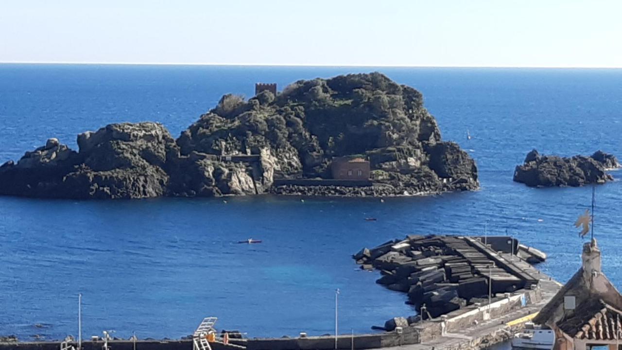 Casa Vacanze Rosa Aci Trezza Kültér fotó