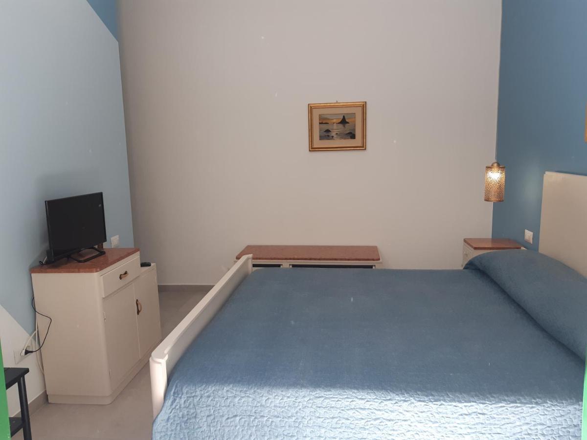 Casa Vacanze Rosa Aci Trezza Kültér fotó